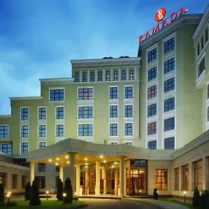 Hotel Ramada By Wyndham Almaty